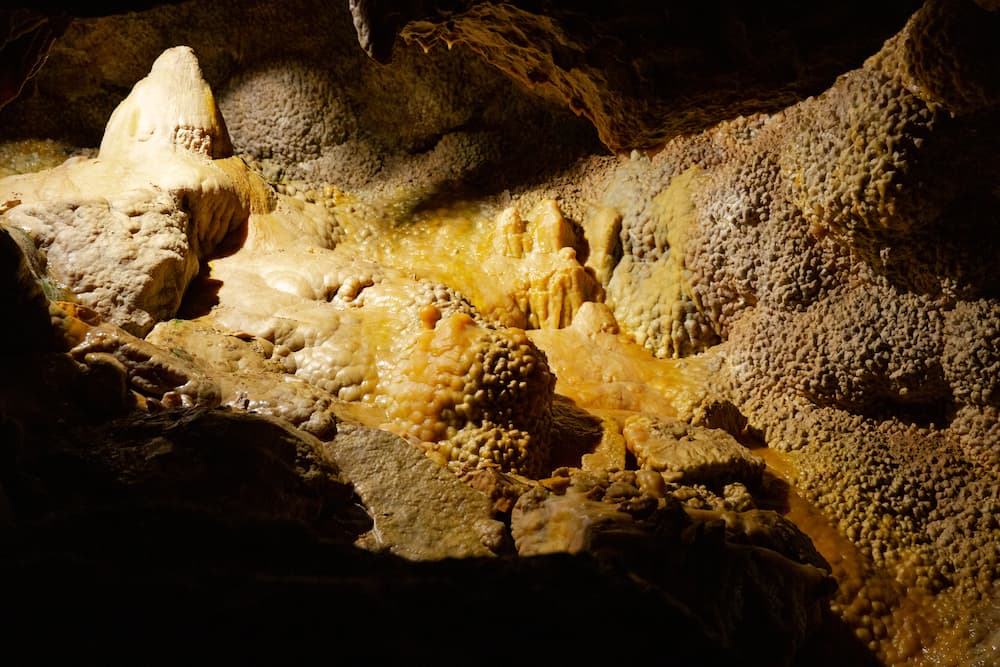 Jewel Cave National Monument in South Dakota USA