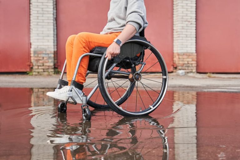 Using a Wheelchair in the Rain Tips & Tricks